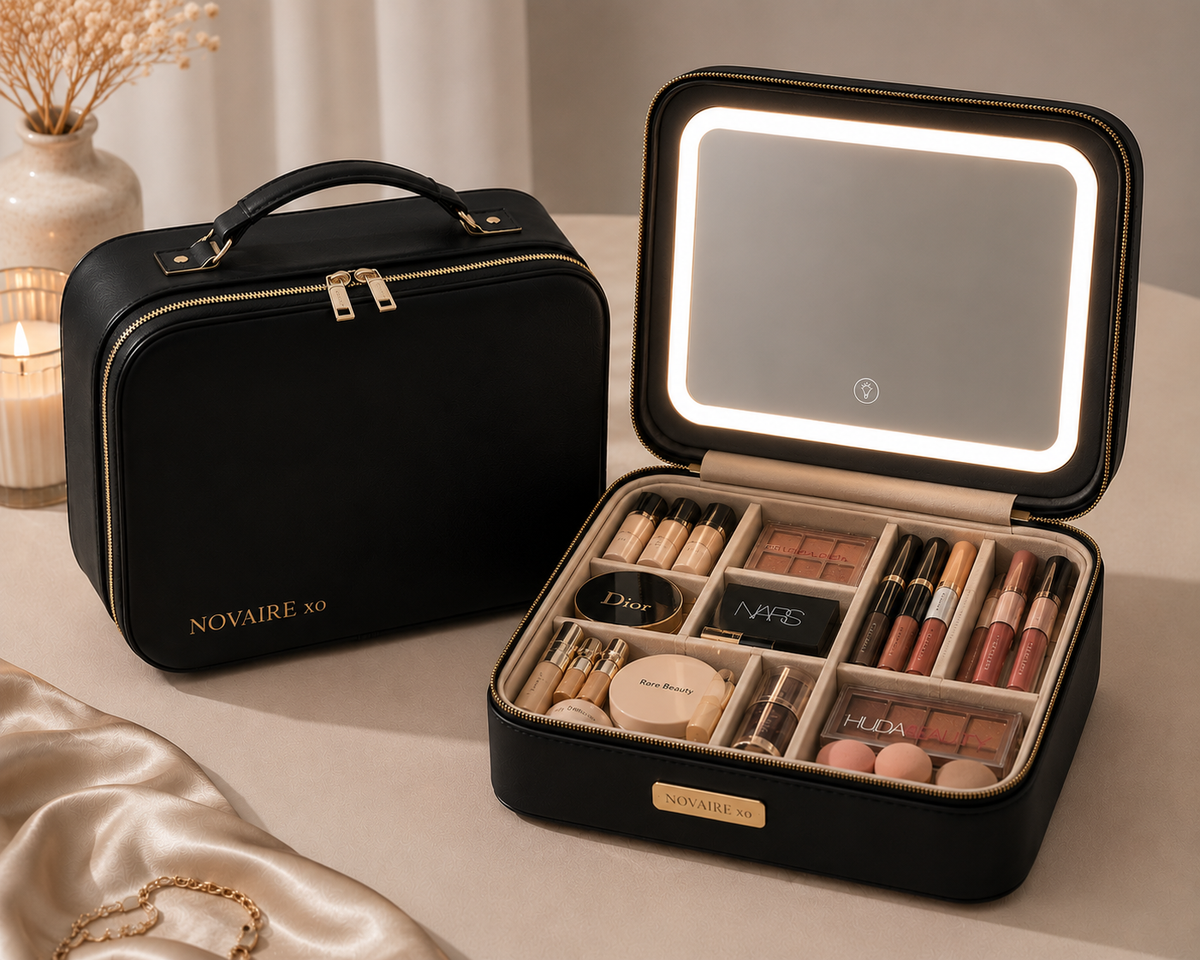 NOVAIRE xo™ LED Travel Vanity Case